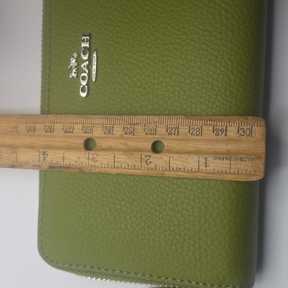 Coach Green Pebbled Leather Wallet - Picture 3 of 15